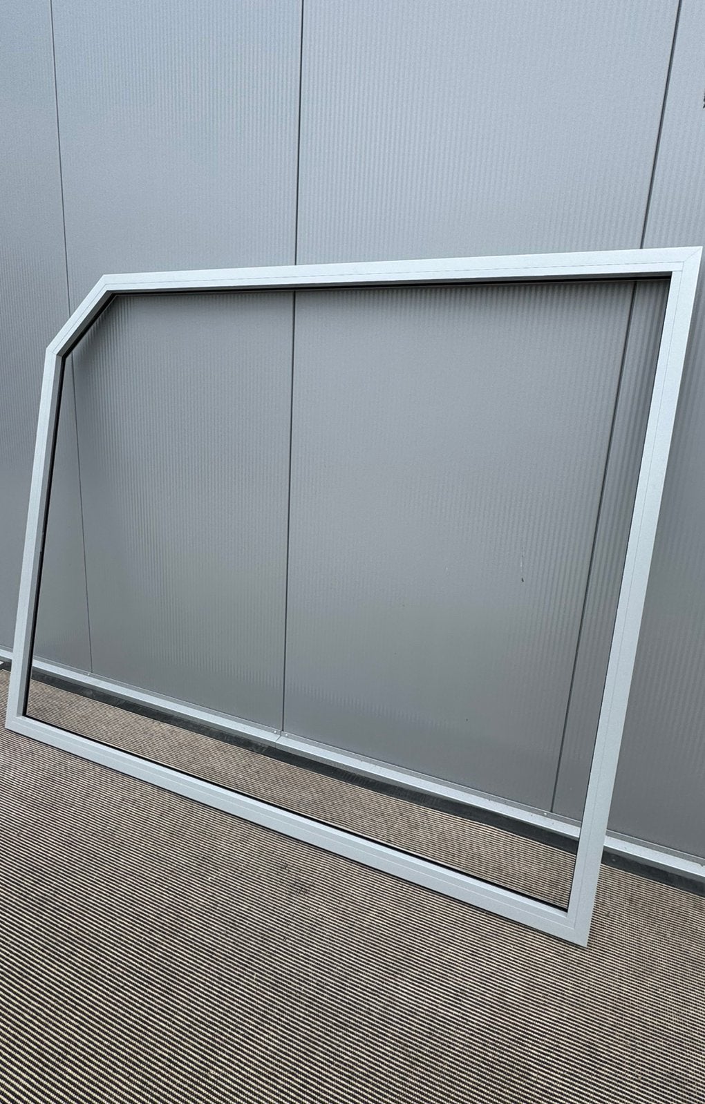 Nieuw aluminium spiekozijn / balkonkozijn (Verdiweg A.foort), Ophalen, 150 tot 225 cm, Raamkozijn, 225 cm of meer