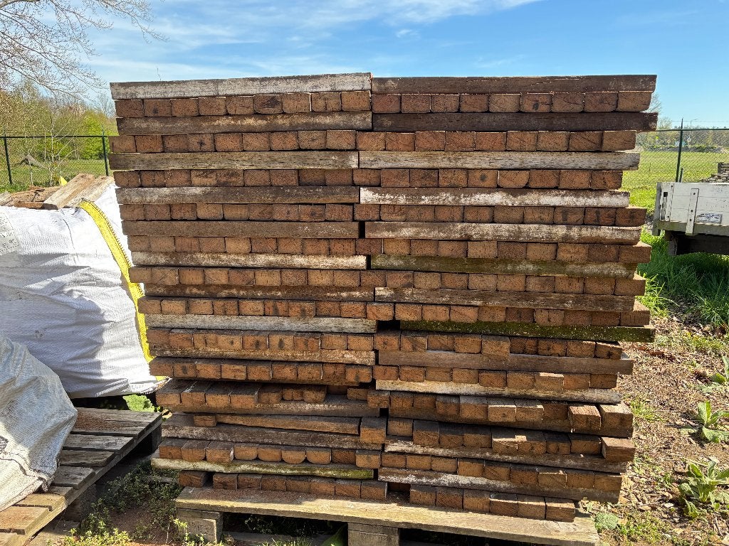 Hardhouten paaltjes, Ophalen, Gebruikt, Palen, Hardhout