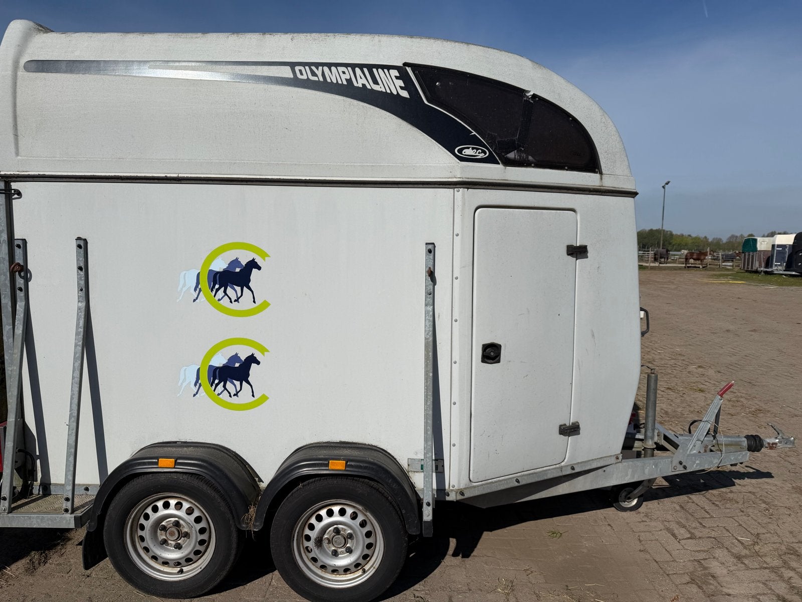Atec Olympialine 2 paards trailer, Dieren en Toebehoren, Paarden en Pony's | Trailers en Aanhangwagens, Ophalen, Gebruikt, Hout