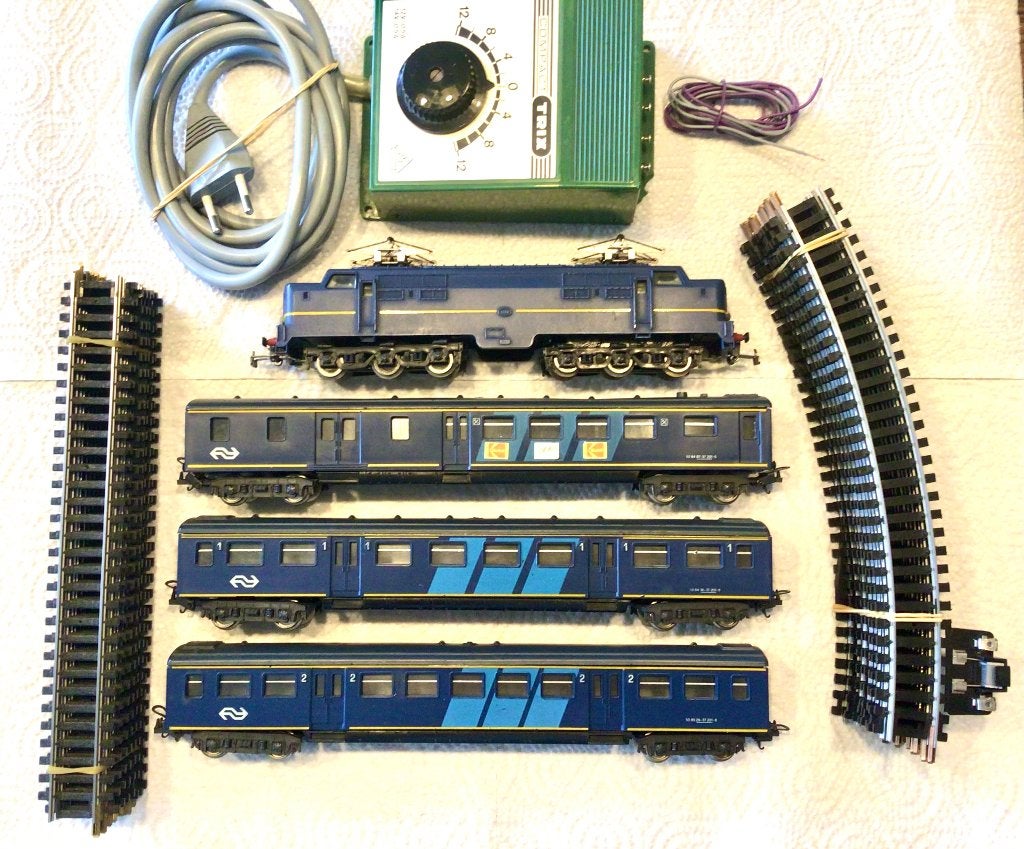 Lima H0, NS sneltrein, rijklaar met rails en trafo, Hobby en Vrije tijd, Modeltreinen | H0, Gelijkstroom, Ophalen of Verzenden