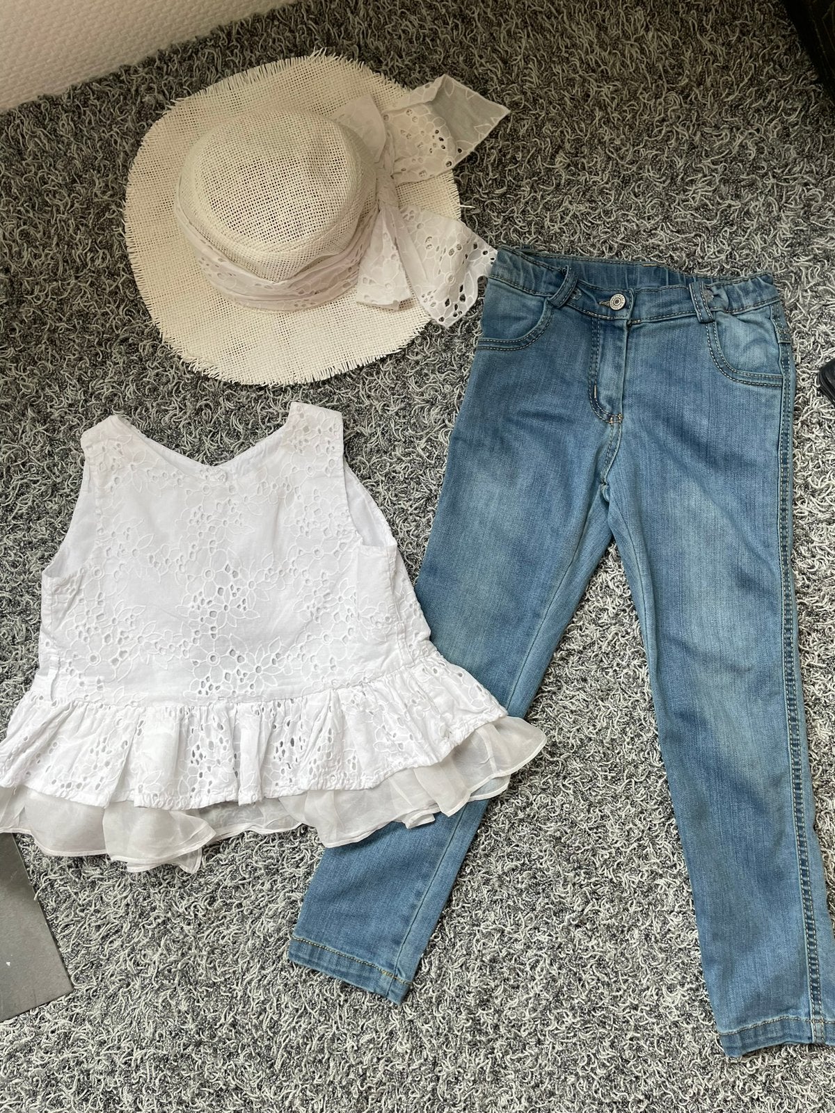 Lapin house jeans met top en bijpassend hoedje 6 jaar., Ophalen of Verzenden, Zo goed als nieuw, Meisje, Setje