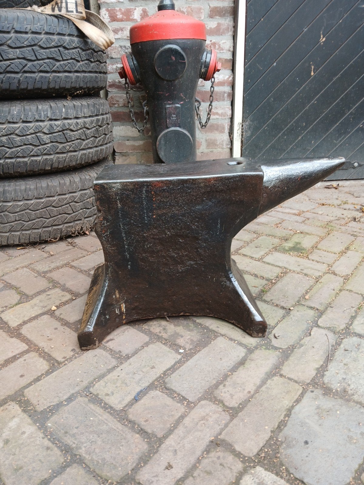 aambeeld, Ophalen
