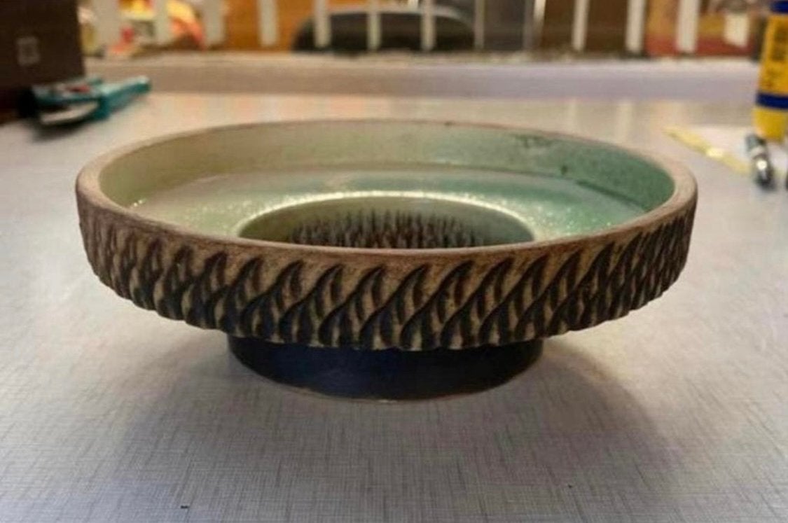 Bloempot vintage Japanse potje met bloemen steker jaren 60, Ophalen of Verzenden