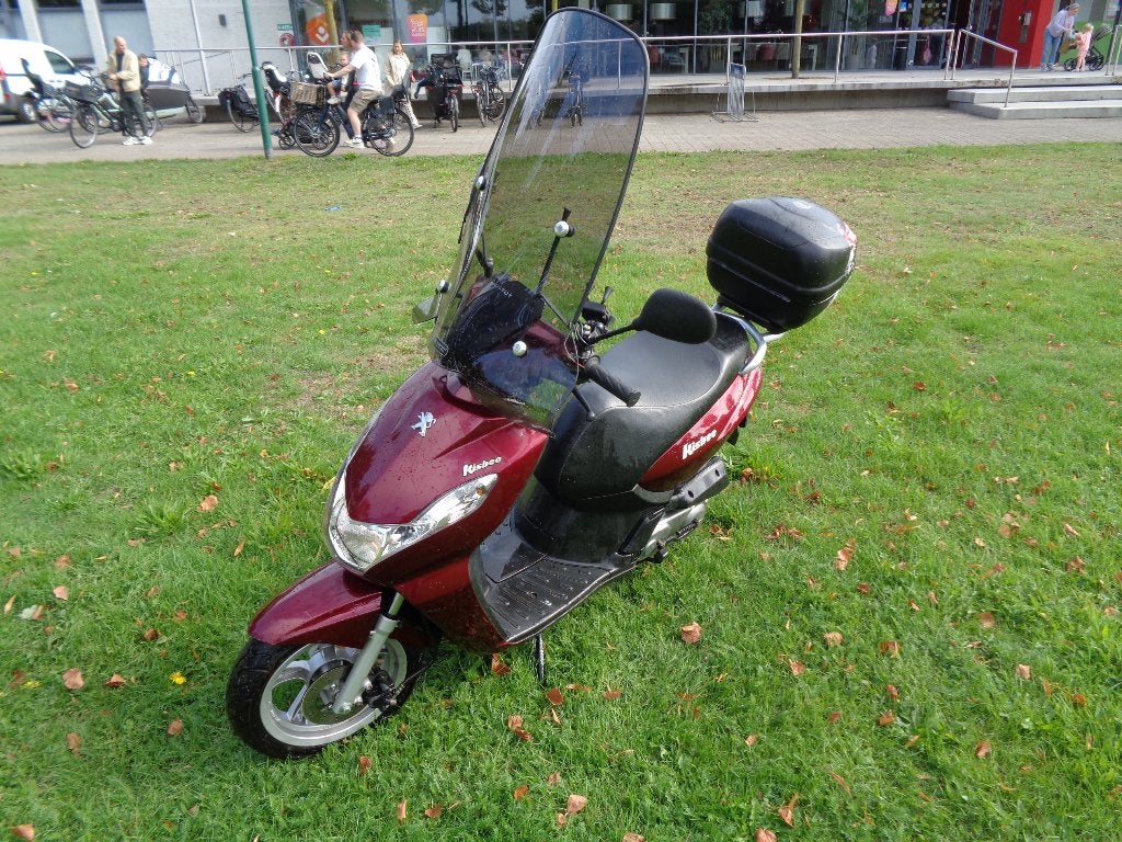 scooter, Ophalen, Zo goed als nieuw, Benzine, Peugeot