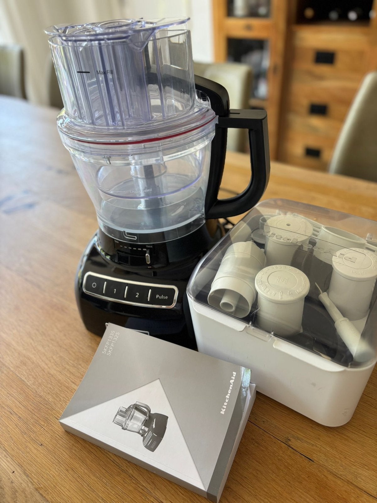 KitchenAid Foodprocessor 5KFP1335 met accessoires, 3 snelheden of meer, Ophalen of Verzenden, Zo goed als nieuw, 2 tot 3 liter