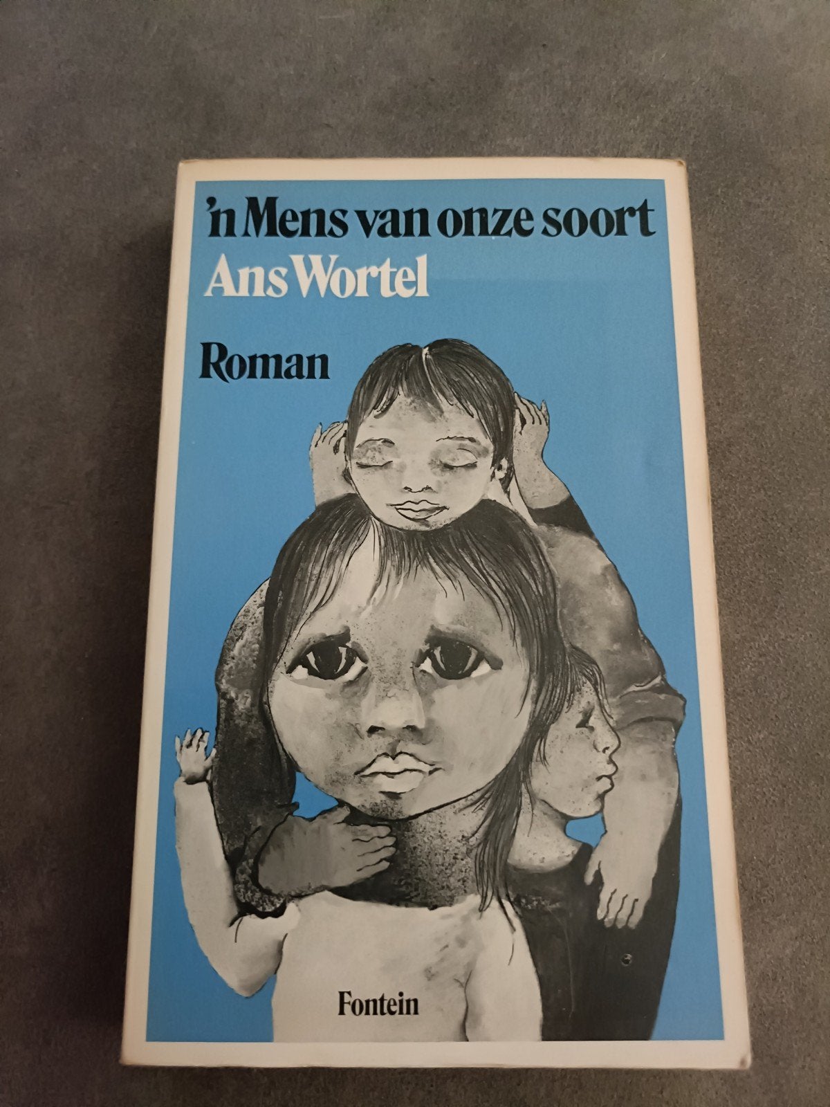 'n Mens van onze soort - Ans Wortel Roman, Ophalen of Verzenden, Gelezen, Ans Wortel, Nederland