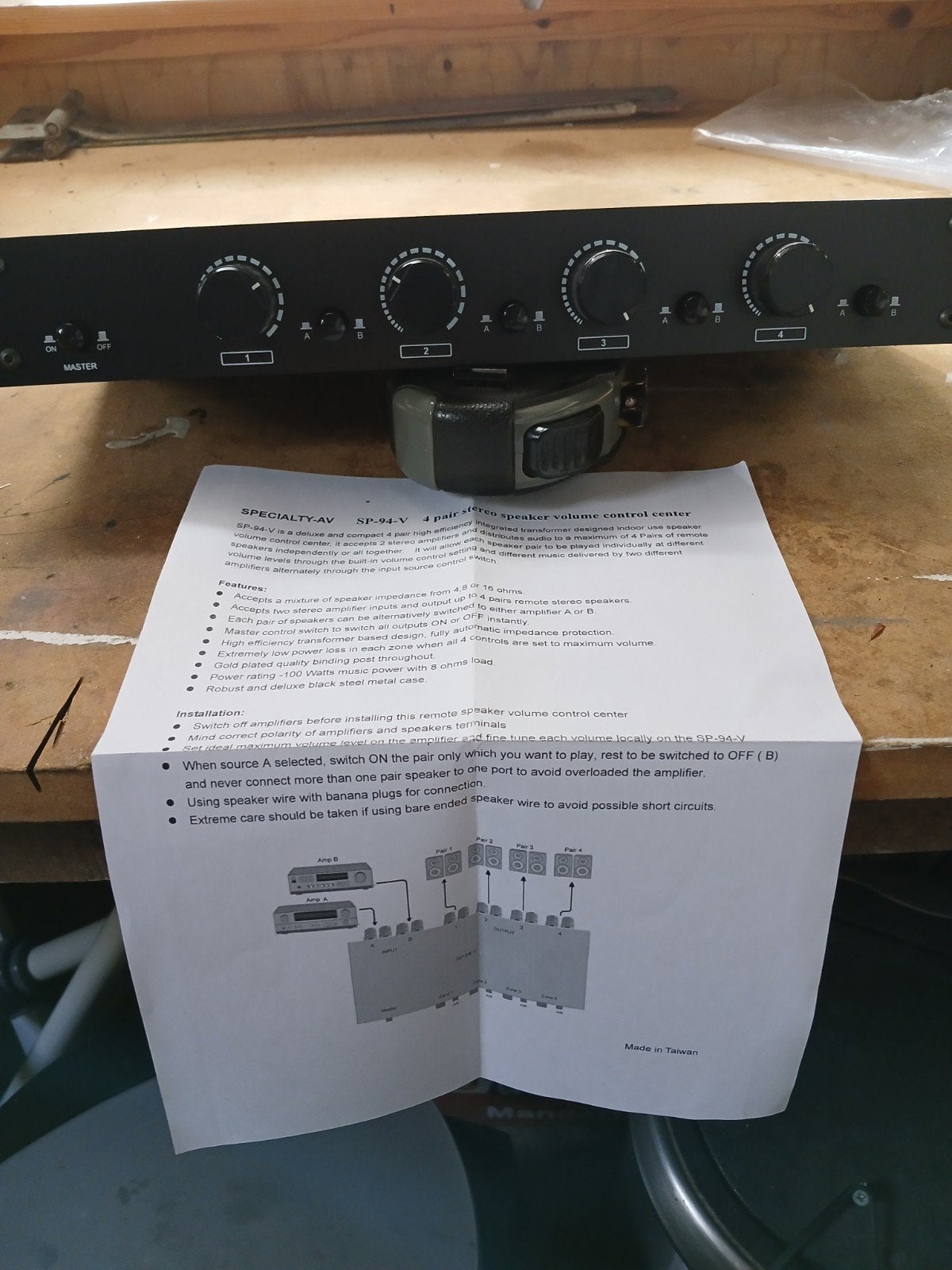 audio switch 2in 4uit, Ophalen of Verzenden, Zo goed als nieuw, Audio