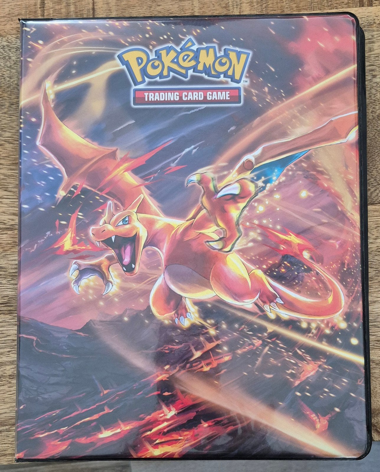 175 Pokémonkaarten Mega Evolution in Charizard map, Ophalen, Zo goed als nieuw