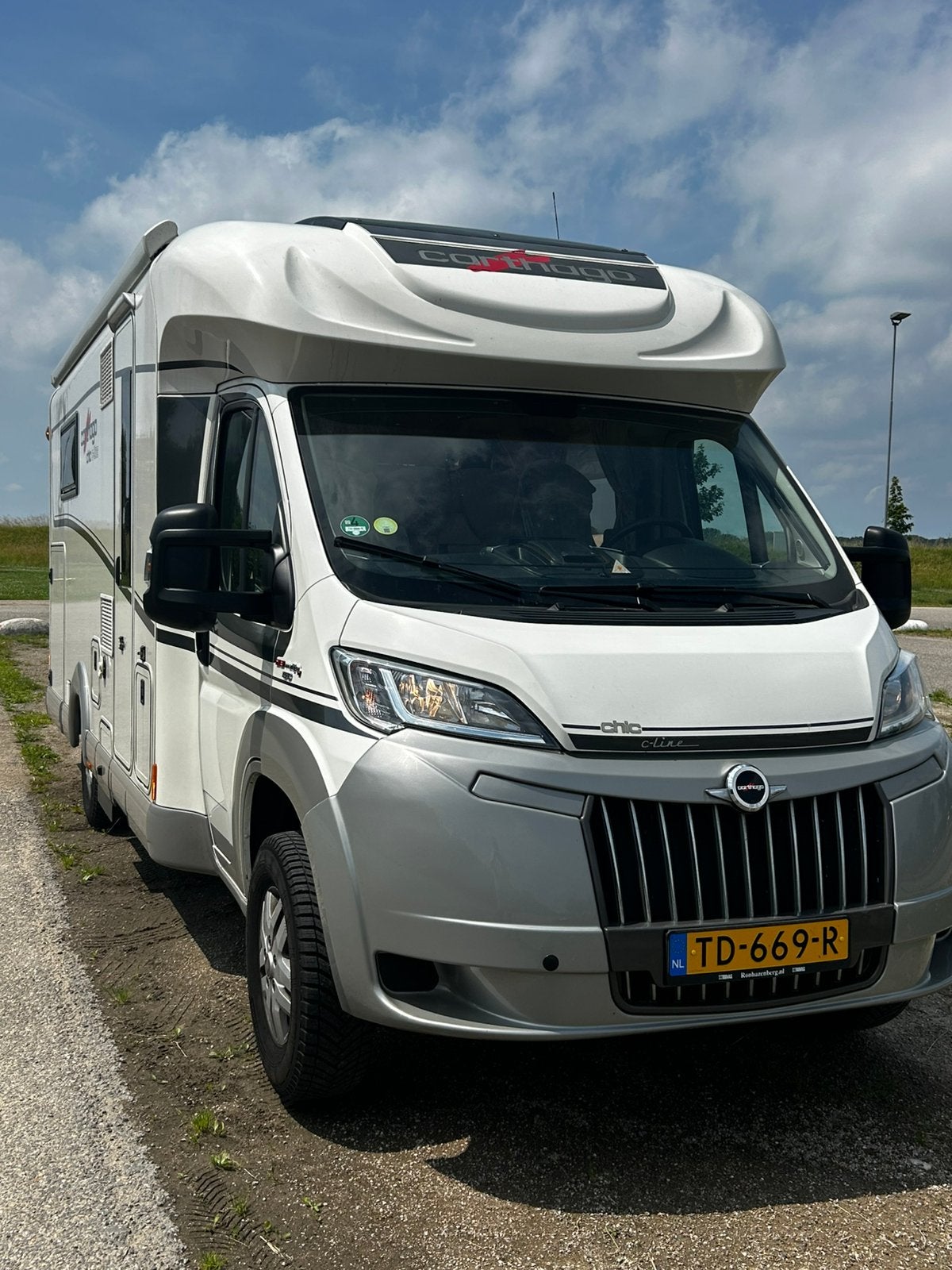 Carthago Chic C Line T 5.0 QB, Caravans en Kamperen, Automaat, Chemisch toilet, Ringverwarming, Fiat