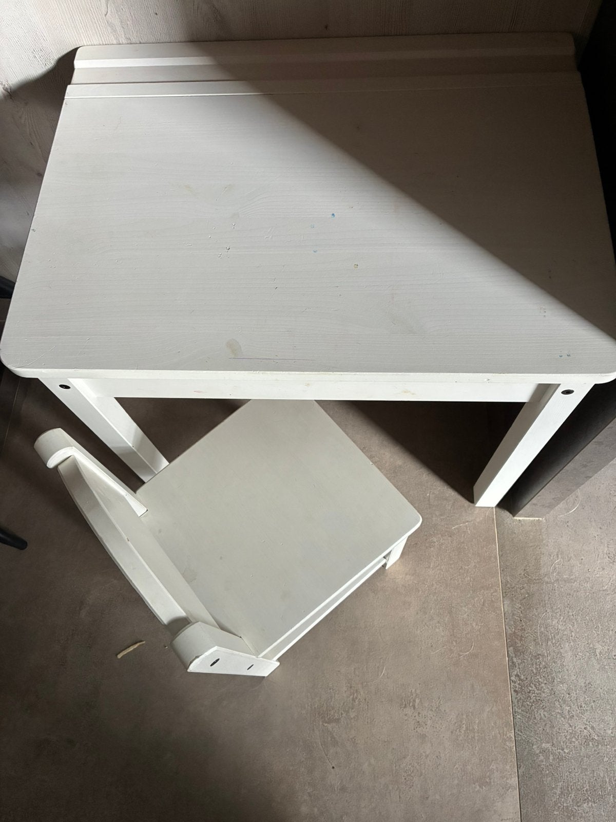 Kindertafeltje/buro met stoeltje van Ikea, Kinderen en Baby's, Ophalen, Gebruikt, Tafel(s) en Stoel(en)
