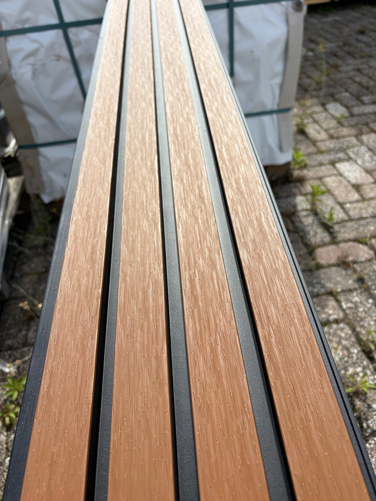 WPC Wandpaneel Eiken met Zwarte Onderkant (219x26x2900mm), Ophalen, Nieuw, Overige materialen, 20 tot 50 mm