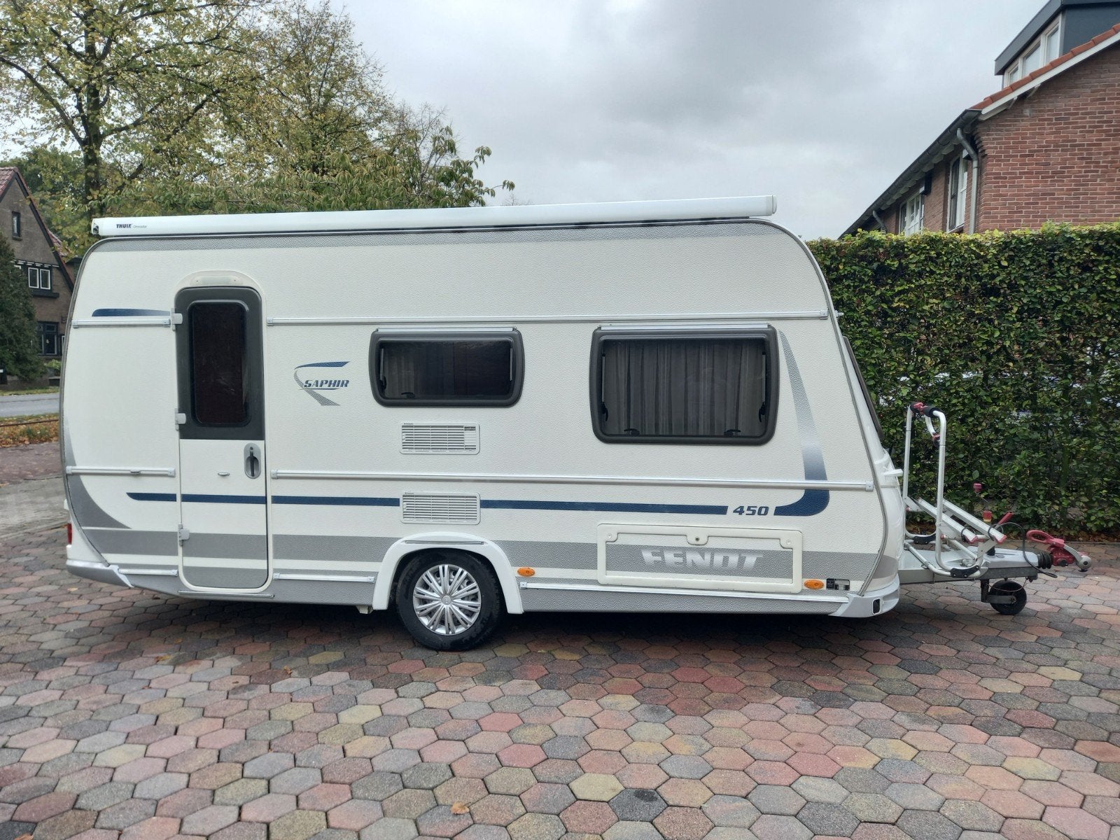 Prachtige Fendt 450 Saphir 2011 tent mover cassette luifel, Luifel, Treinzit, Dwarsbed, Particulier