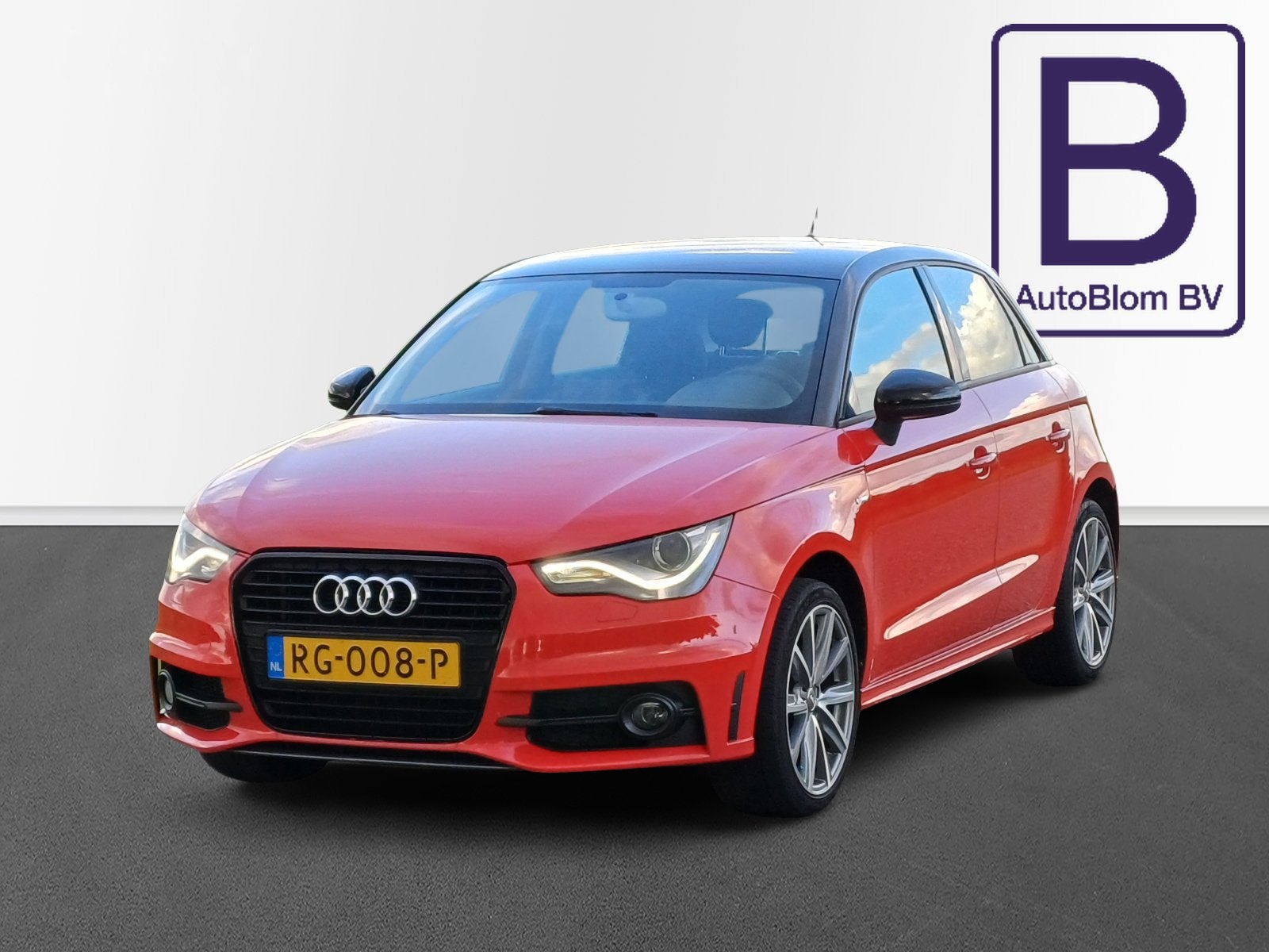 Audi A1 Sportback 1.2 TFSI Ambition S-Line /Navi/Cruise/17"/, Voorwielaandrijving, Euro 5, 4 cilinders, 4 stoelen