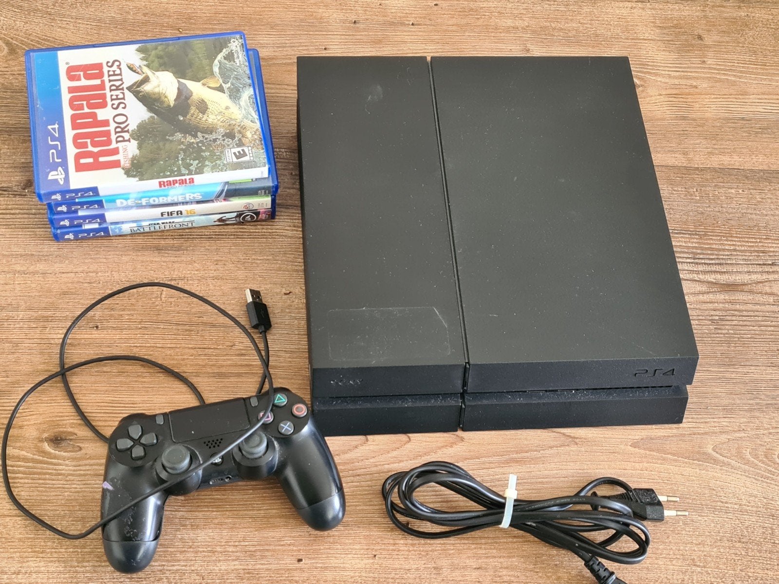 PlayStation 4 met controller en 4 games, Ophalen of Verzenden, Met 1 controller, Original, 500 GB