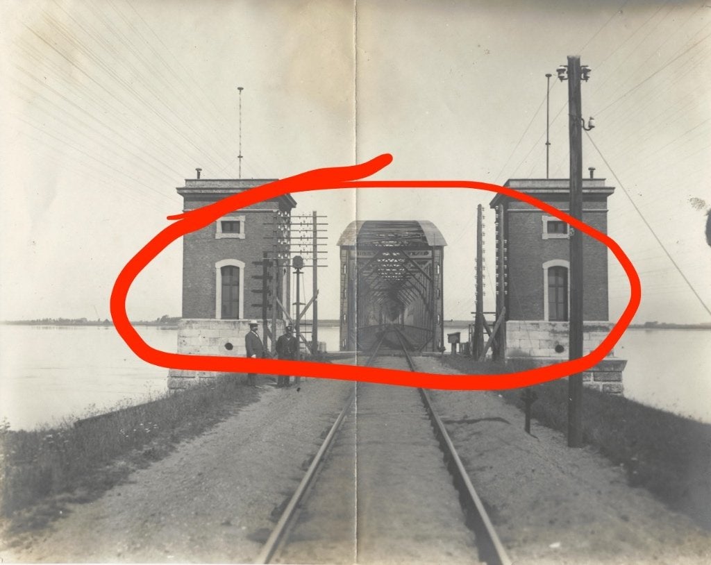 Foto Spoorbrug over Hollands Diep bij Moerdijk, Gebruikt, Foto, Ophalen of Verzenden, Voor 1940