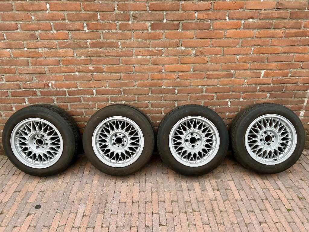 BMW E30 style 5 BBS velgenset 4x100 7J incl banden, Auto-onderdelen, Ophalen, Gebruikt, 15 inch, Velg(en)