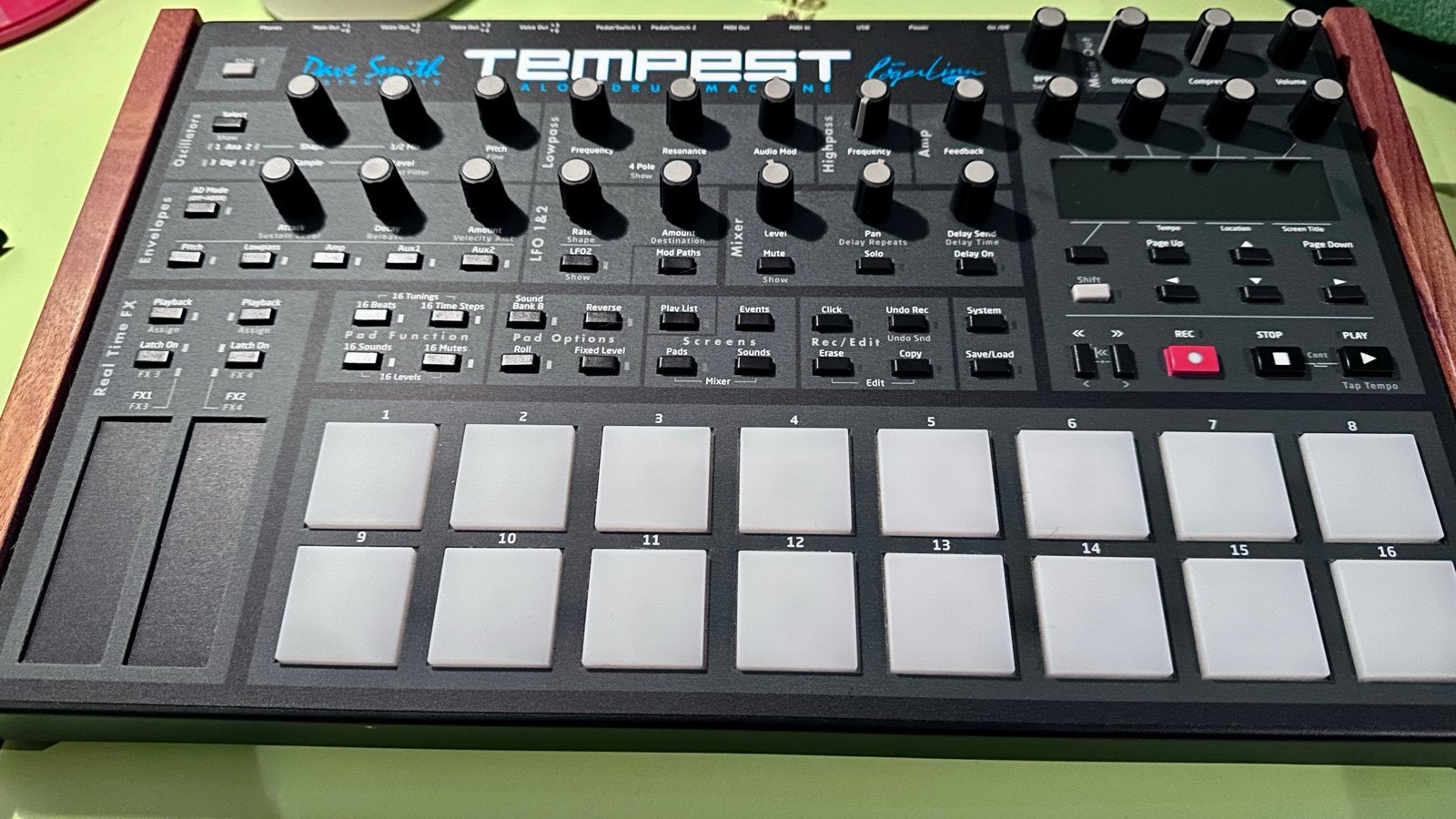 Dave Smith Instruments Tempest Analoge Drum Machine/Synth, Muziek en Instrumenten, Ophalen of Verzenden, Gebruikt, Overige merken