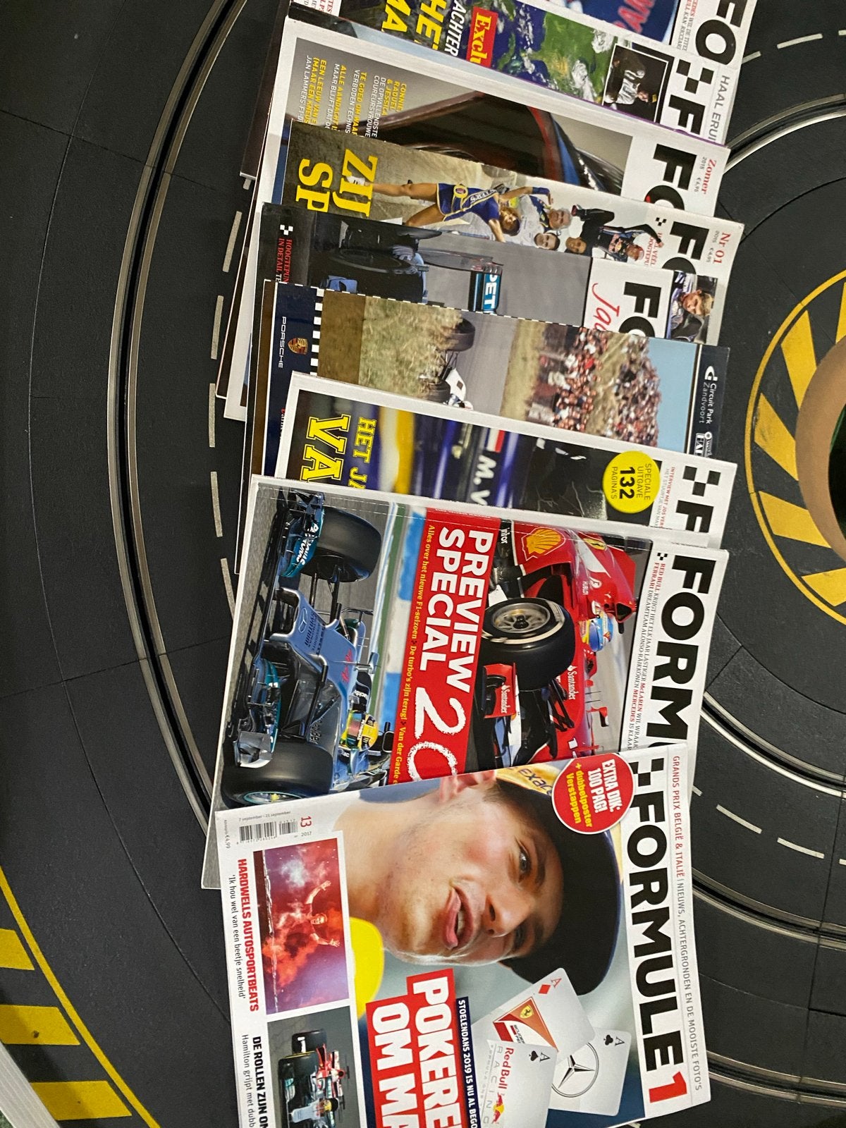 Formule 1 Magazine Collectie - Diverse jaarboeken, Boeken, Ophalen of Verzenden, Gelezen, Overige typen