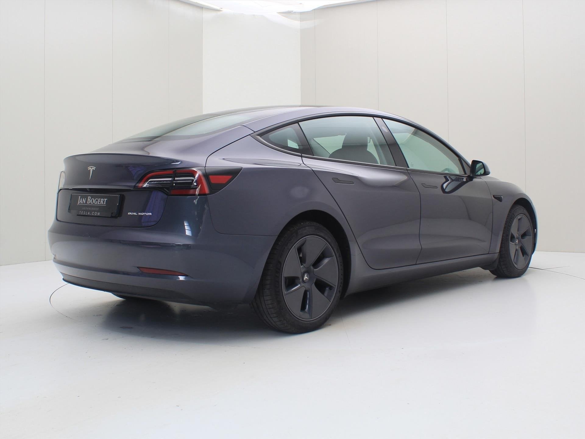 Tesla Model 3 Long-Range AWD 351pk 75 kWh 93.8% SoH UPGRADE, Automaat, Gebruikt, Zwart, 351 pk