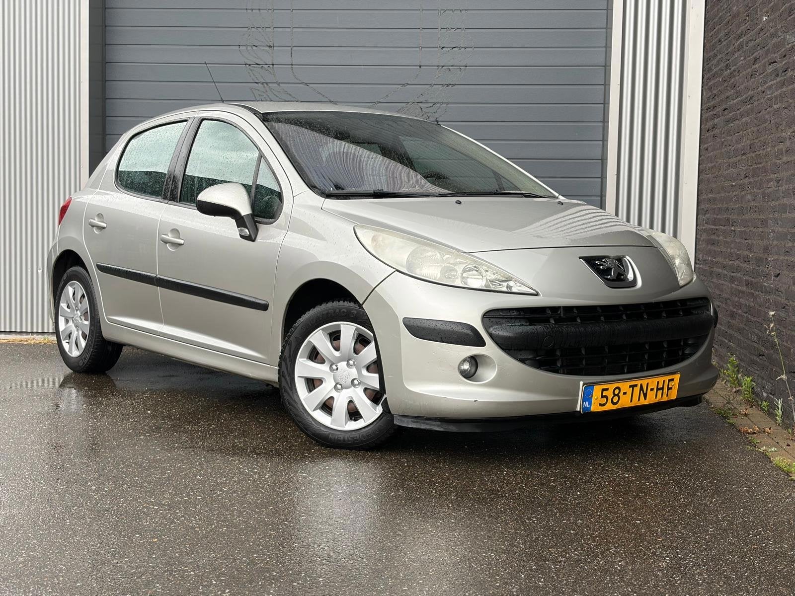 Peugeot 207 1.4-16V XT Ecc|Cruise|Nap, Voorwielaandrijving, Automatische klimaatregeling, Stof, 4 cilinders