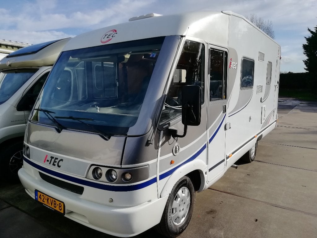 Caravans And Camping Integraal