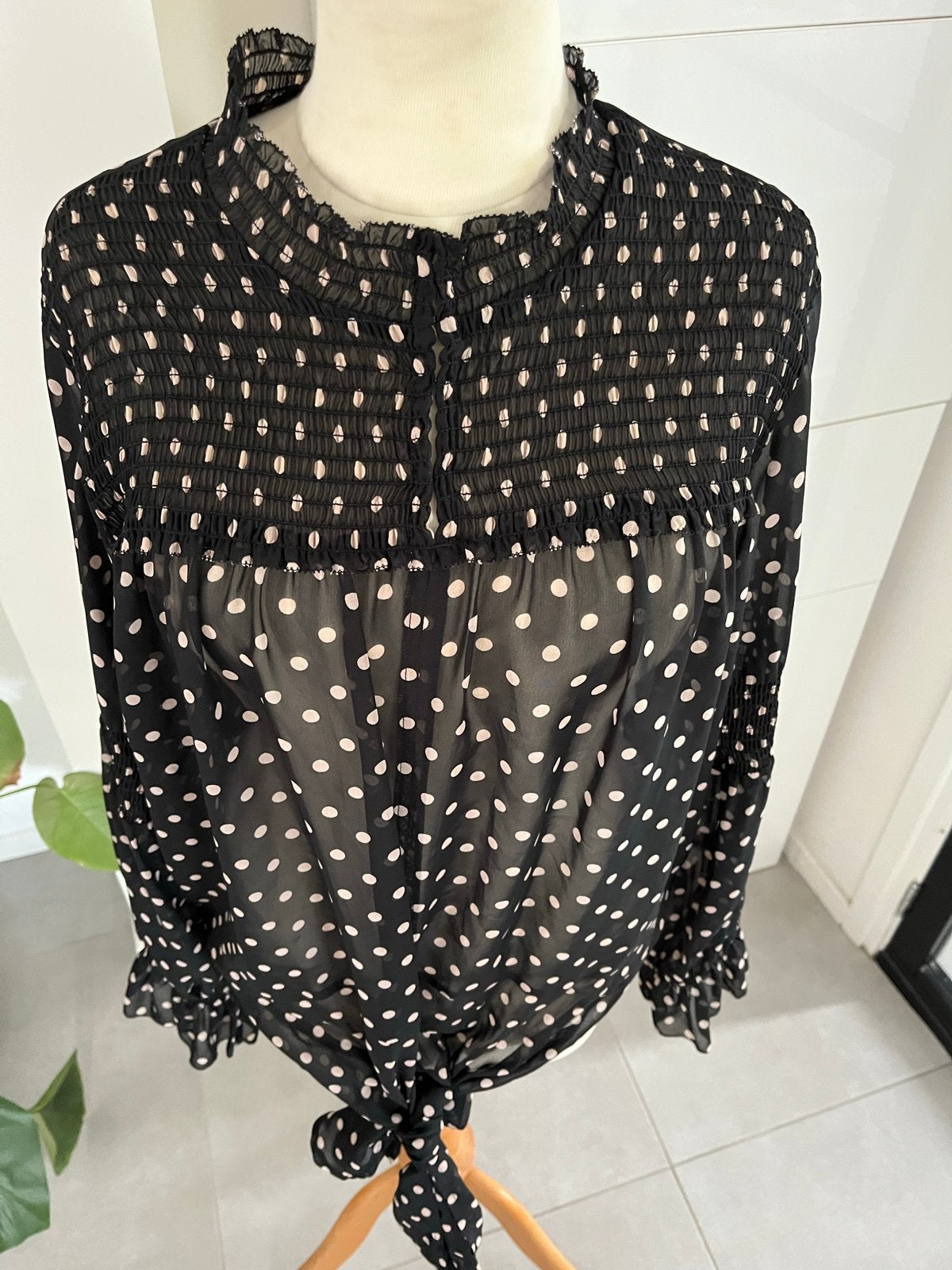 Steffen Schraut blouse maat 42 met stippen, Kleding | Dames, Ophalen of Verzenden, Zo goed als nieuw, Maat 42/44 (L), Zwart