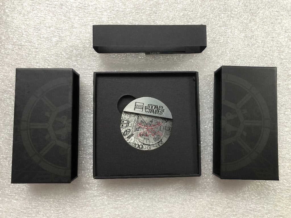 LEGO® 5008818 Battle of Yavin - Collectable Coin *Nieuw*, Kinderen en Baby's, Speelgoed | Duplo en Lego, Lego, Nieuw, Ophalen of Verzenden