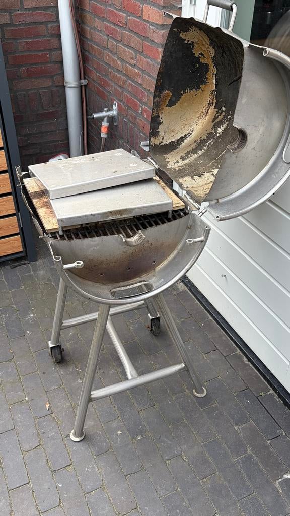 Unieke RVS BBQ van 50L bierfust met pizzasteen, Ophalen, Gebruikt, Met accessoires