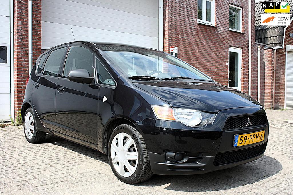 Mitsubishi Colt 1.1 Edition One - Nw. APK - AIRCO - NAP - 5, Euro 5, Gebruikt, 31 €/maand, Origineel Nederlands