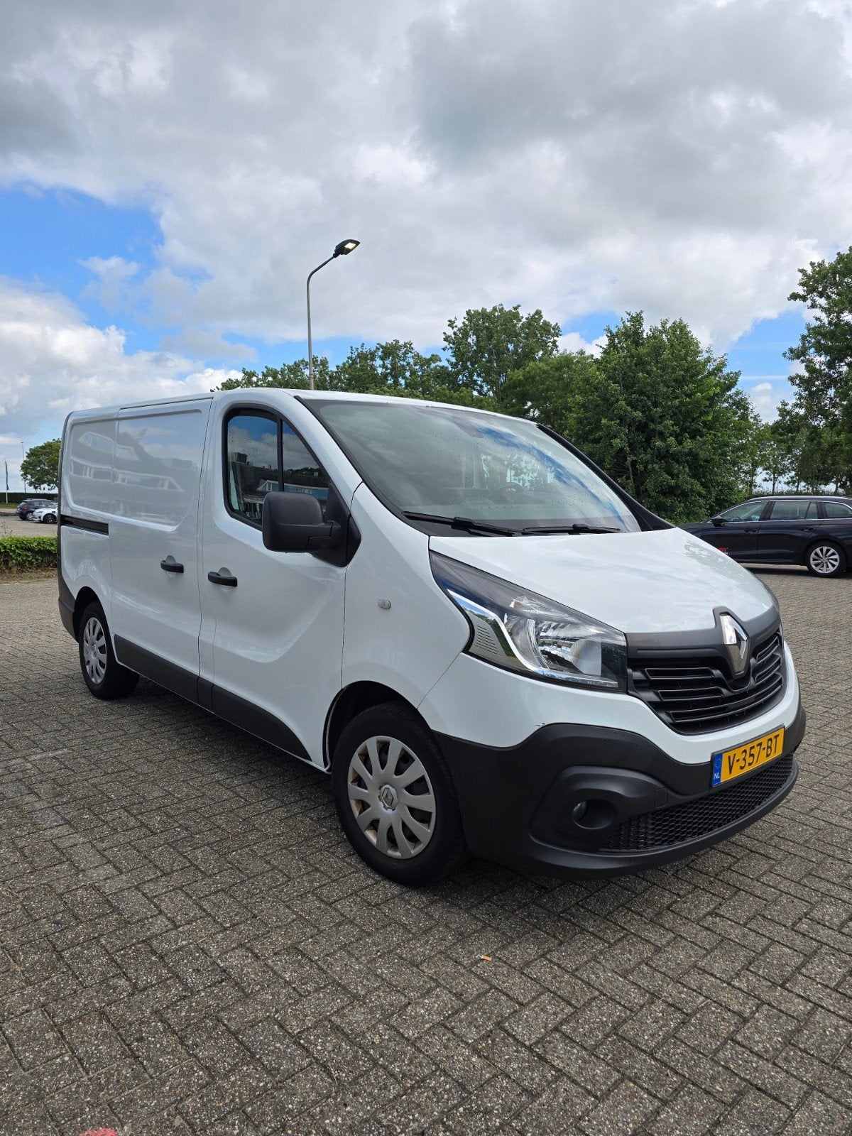 Renault Trafic GB 1.6 dCi 95pk L1h1 T27 2016 BTW, Auto's, Bestelauto's, Voorwielaandrijving, Renault, Particulier, Te koop