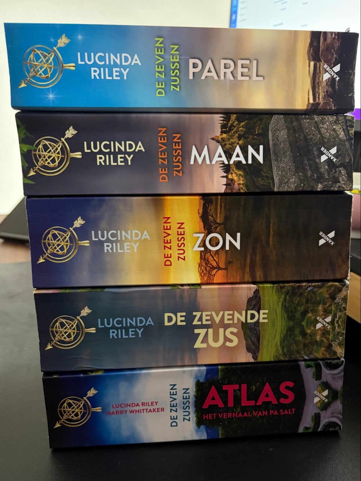 De Zeven Zussen serie - deel 4 t/m 8 - Lucinda Riley, Ophalen of Verzenden, Zo goed als nieuw, Europa overig