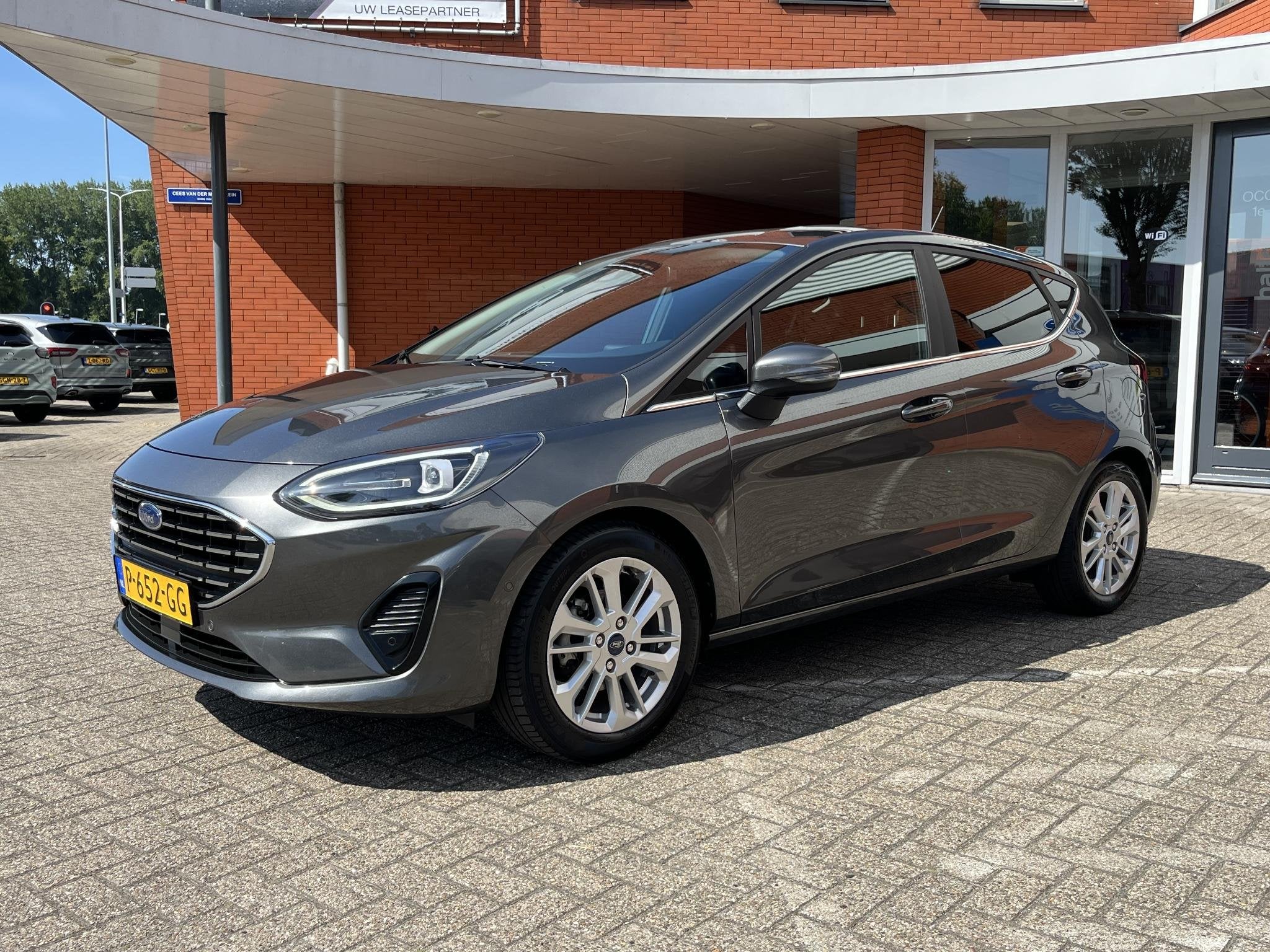 Ford Fiesta 1.0 EcoBoost Hybrid Titanium X, Auto's, Ford, Voorwielaandrijving, Gebruikt, Euro 6, 49 €/maand