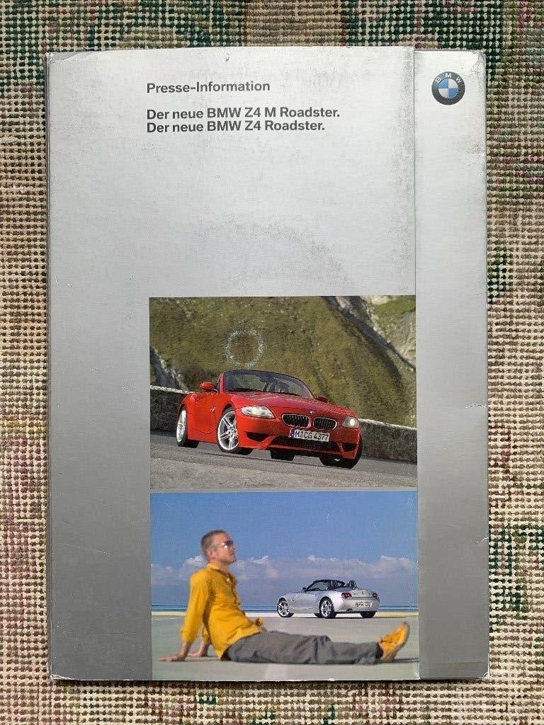 Persmap BMW Z4 en Z4M roadster facelift E85 2005 zgan, Ophalen of Verzenden, Zo goed als nieuw, BMW, BMW