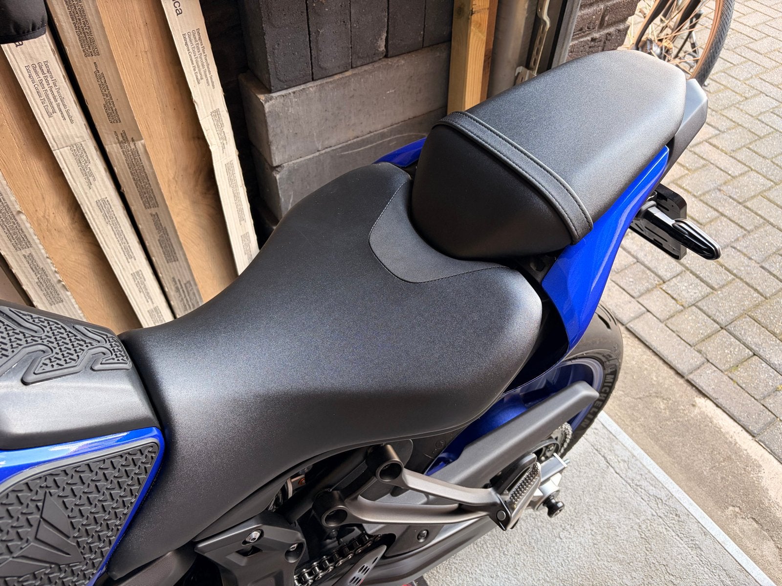 Origineel zadelset Yamaha MT-07 (2023) - Als nieuw!, Ophalen of Verzenden, Gebruikt