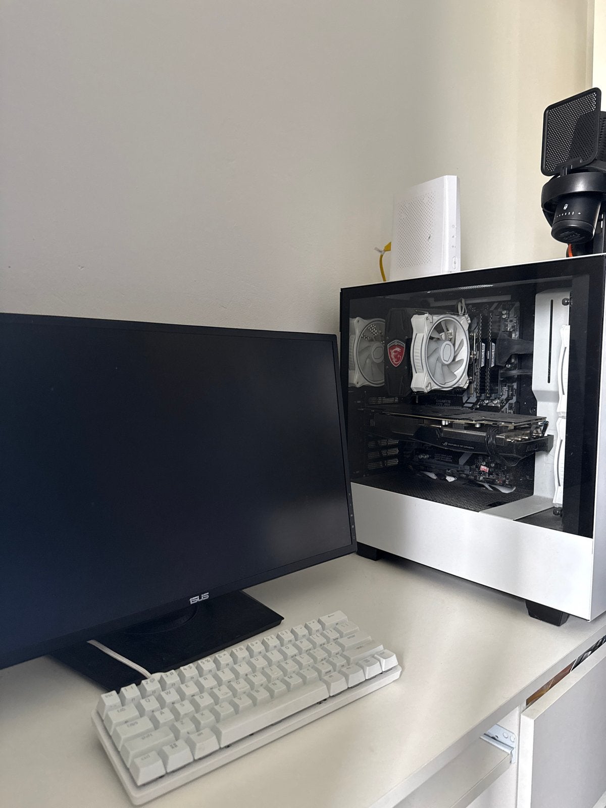 Complete Gaming PC Setup - Wit met RGB, Computers en Software, Ophalen of Verzenden, Zo goed als nieuw, Gaming, SSD