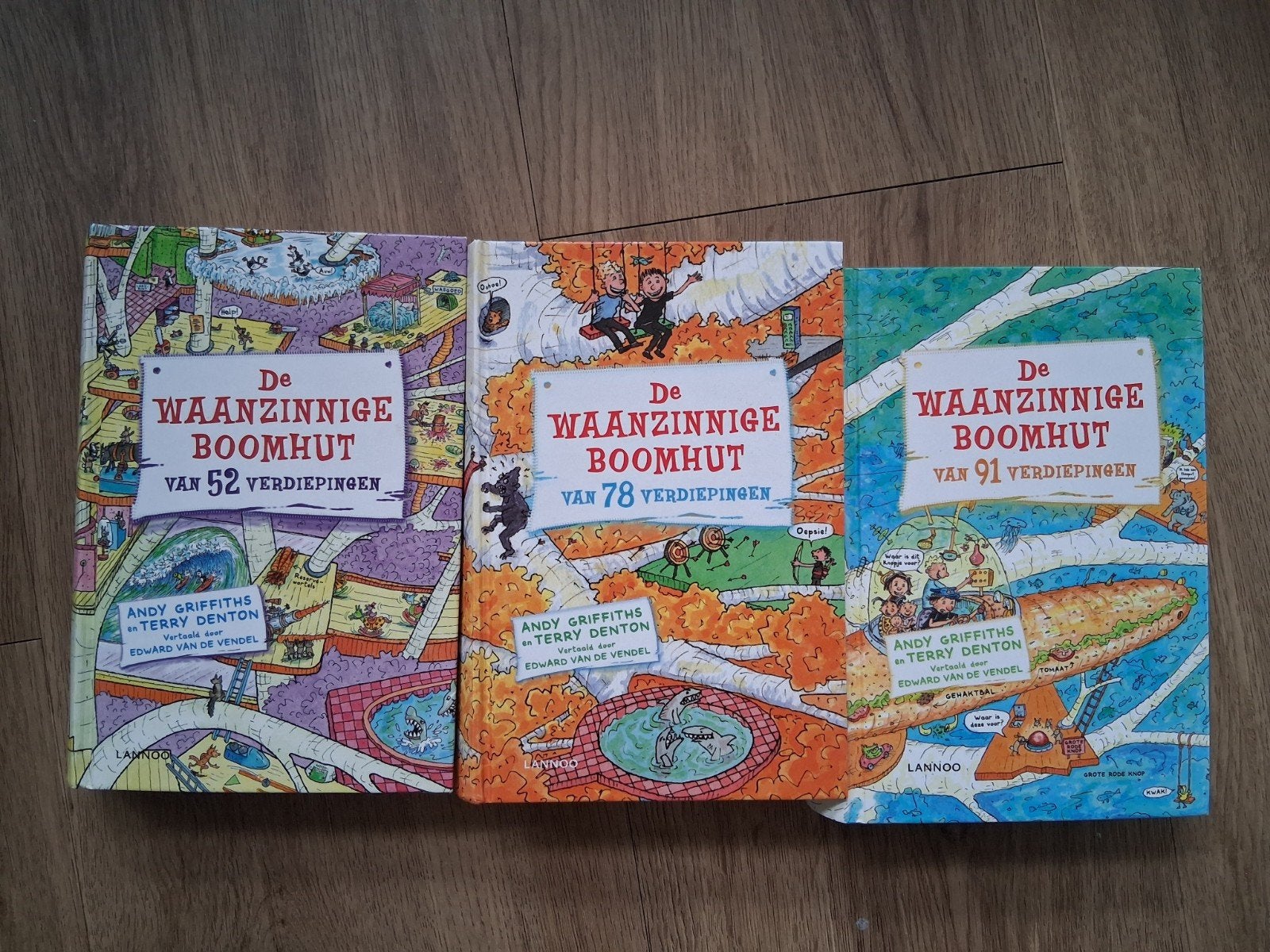De Waanzinnige Boomhut boeken - 3 delen, Ophalen of Verzenden, Gelezen, Andy Griffiths & Terry Denton, Fictie algemeen