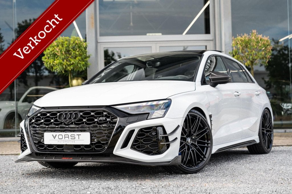Audi RS3-R ABT 2.5 TFSI quattro Keramisch Pano Eventuri HUD, Auto's, Audi, Automaat, Gebruikt, Zwart, RS3
