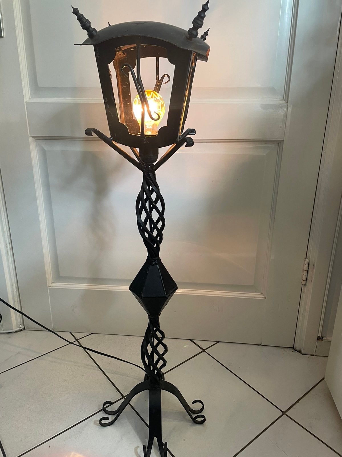 Gietijzeren lamp staand, Antiek en Kunst, Antiek | Lampen, Ophalen