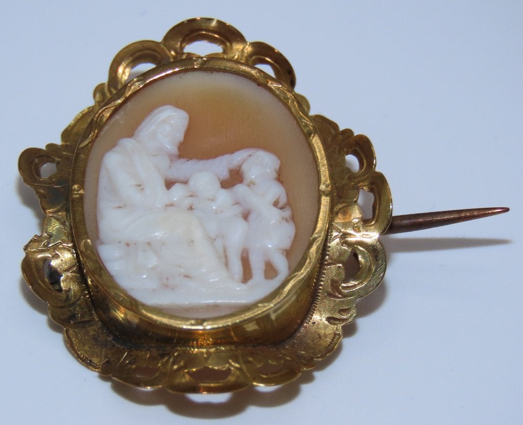 Antieke ovalen gouden schelp camee broche, 14K, Verzenden, Goud, Broche, Met edelsteen