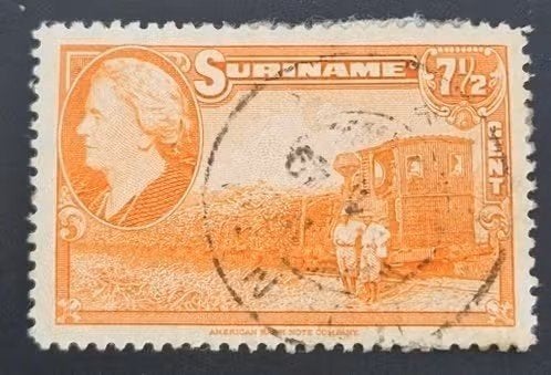 Suriname 1945 - nvph 228 - Wilhelmina en landschappen, Ophalen of Verzenden, Gestempeld