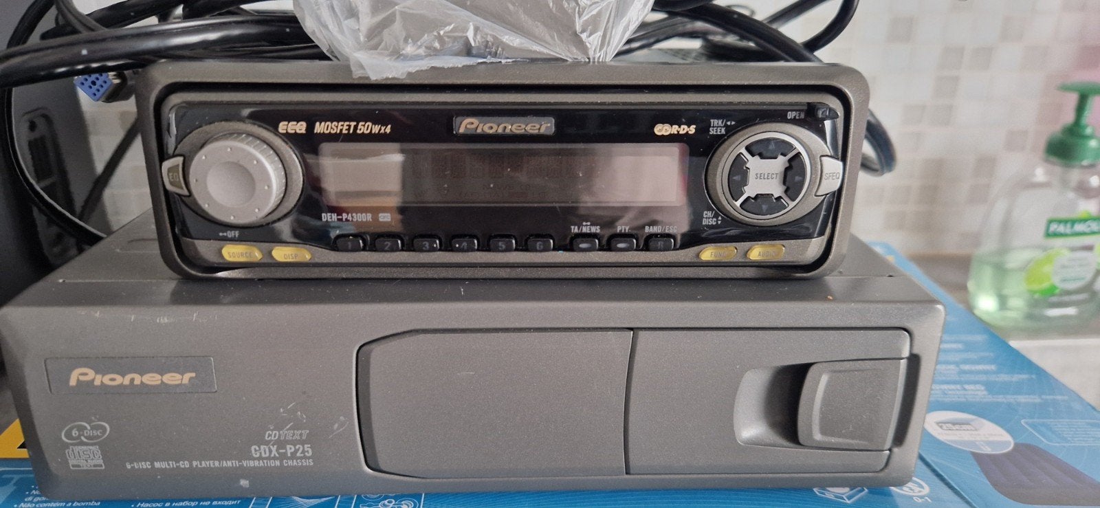 Pioneer wisselaar en radio cd, Auto diversen, Ophalen of Verzenden