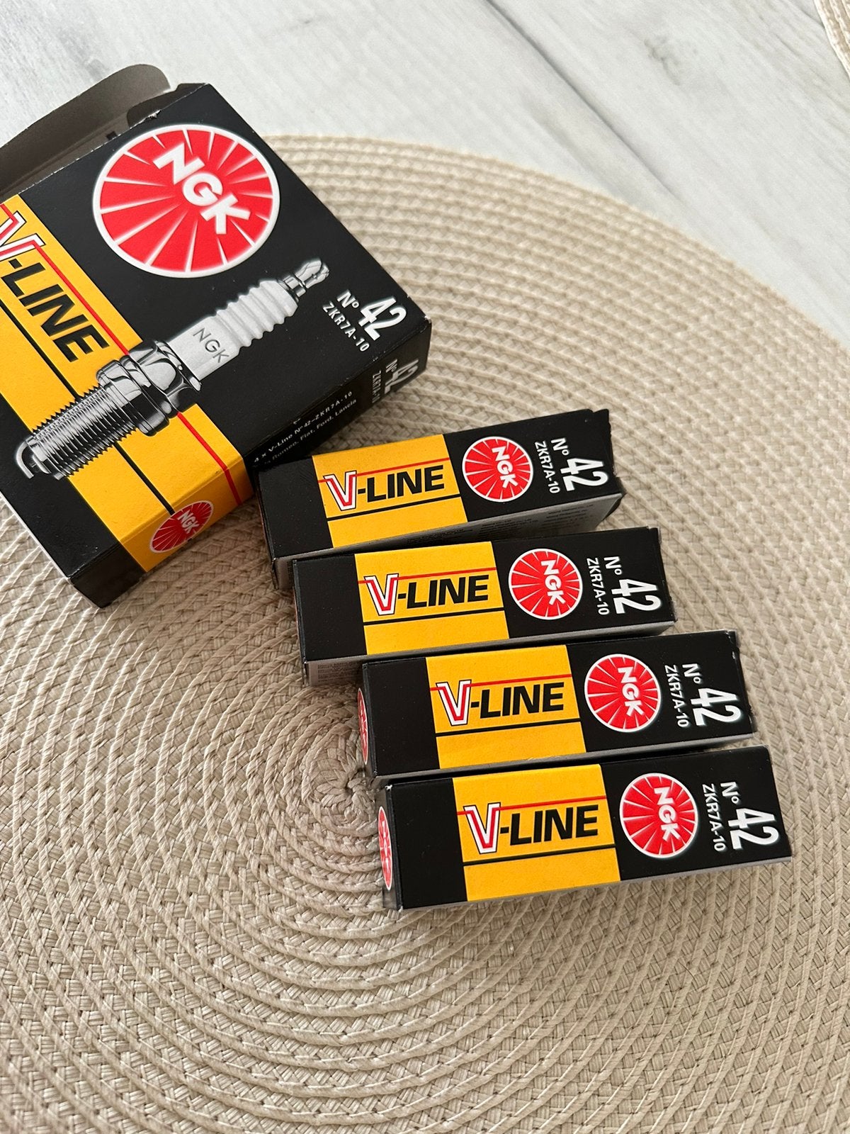 Nieuw NGK 4x Bougies 97472, Auto-onderdelen, Ophalen of Verzenden, Nieuw, Mercedes-Benz