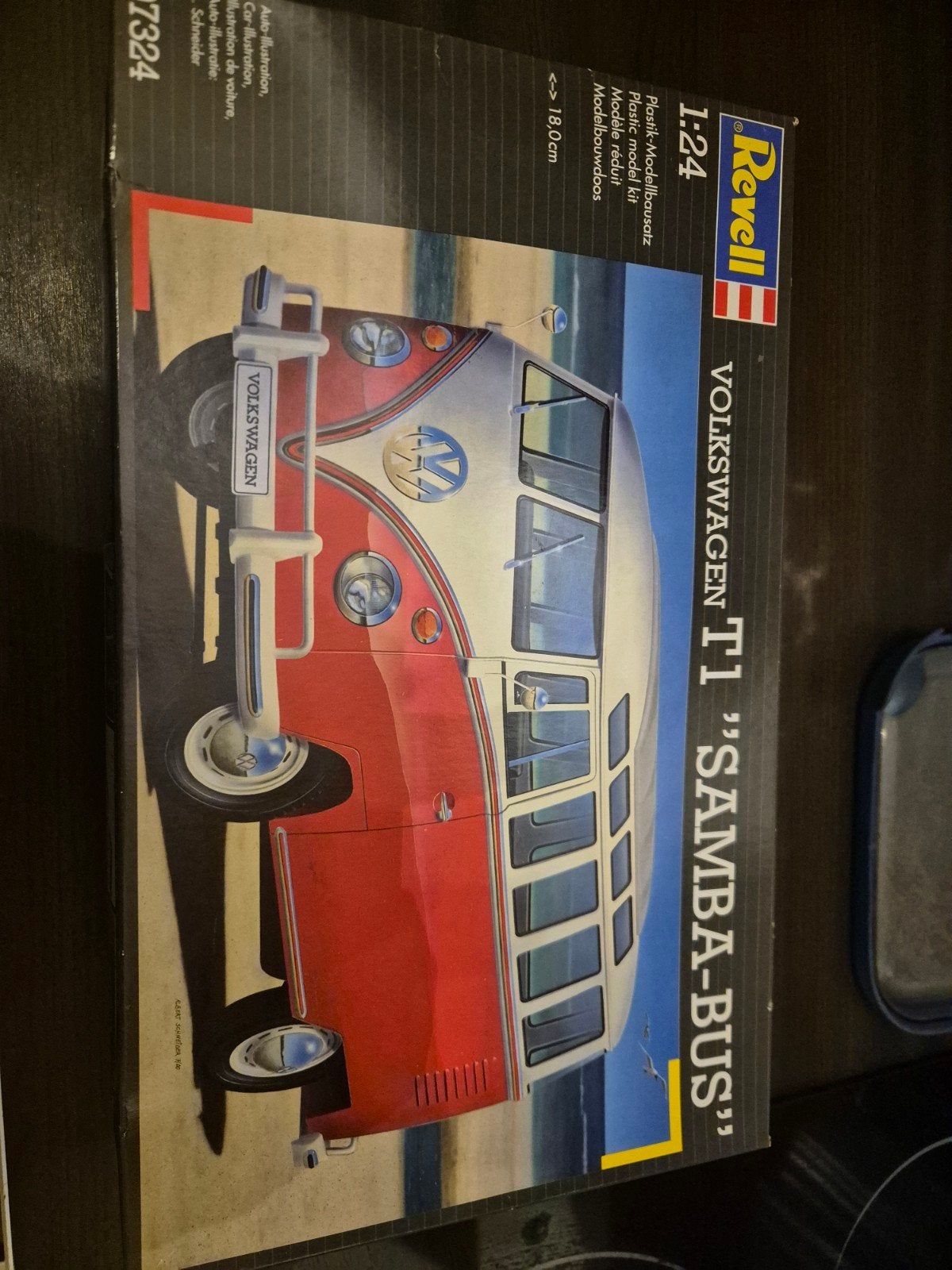 Revell Volkswagen T1 "Samba-Bus" modelbouwkit 1:24, Auto, Nieuw, Ophalen of Verzenden, 1:32 tot 1:50