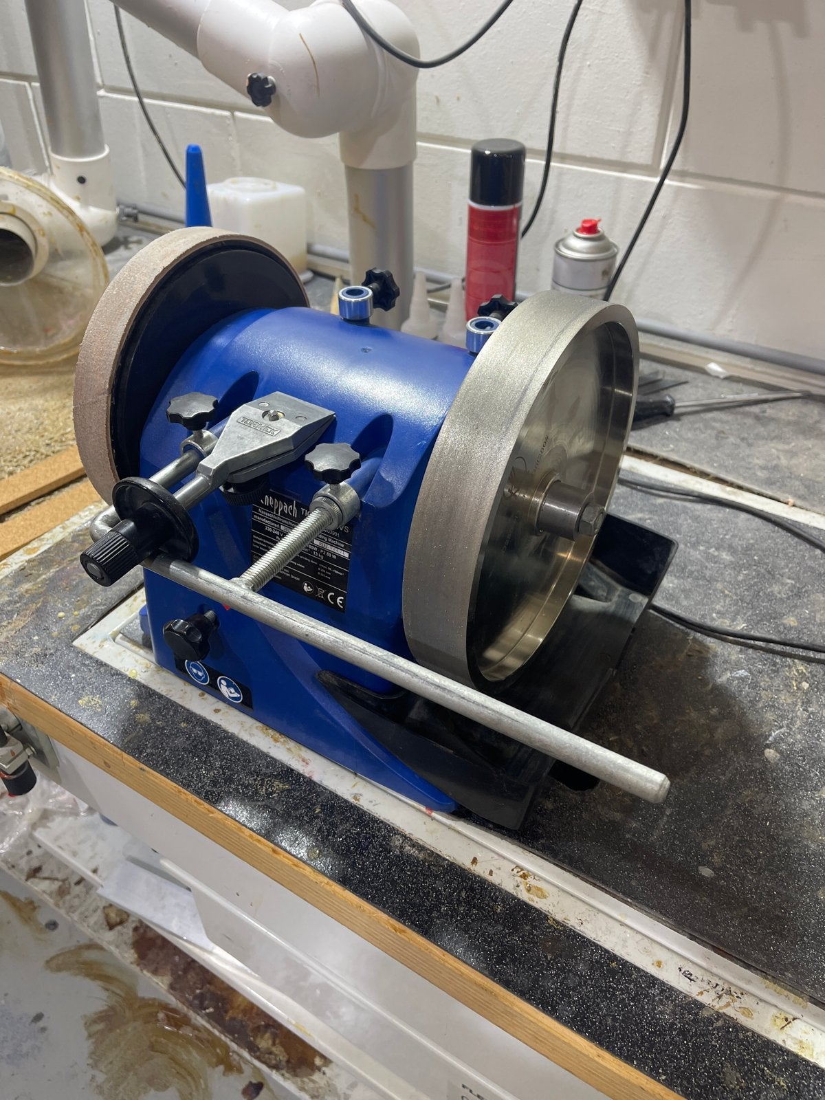 Scheppach Tiger 3000VS Natslijpmachine, Ophalen, Gebruikt, Minder dan 700 watt, Werkbankslijpmachine