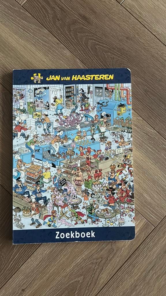 Jan van Haasteren - zoekboek, Eén stripboek, Ophalen of Verzenden, Zo goed als nieuw