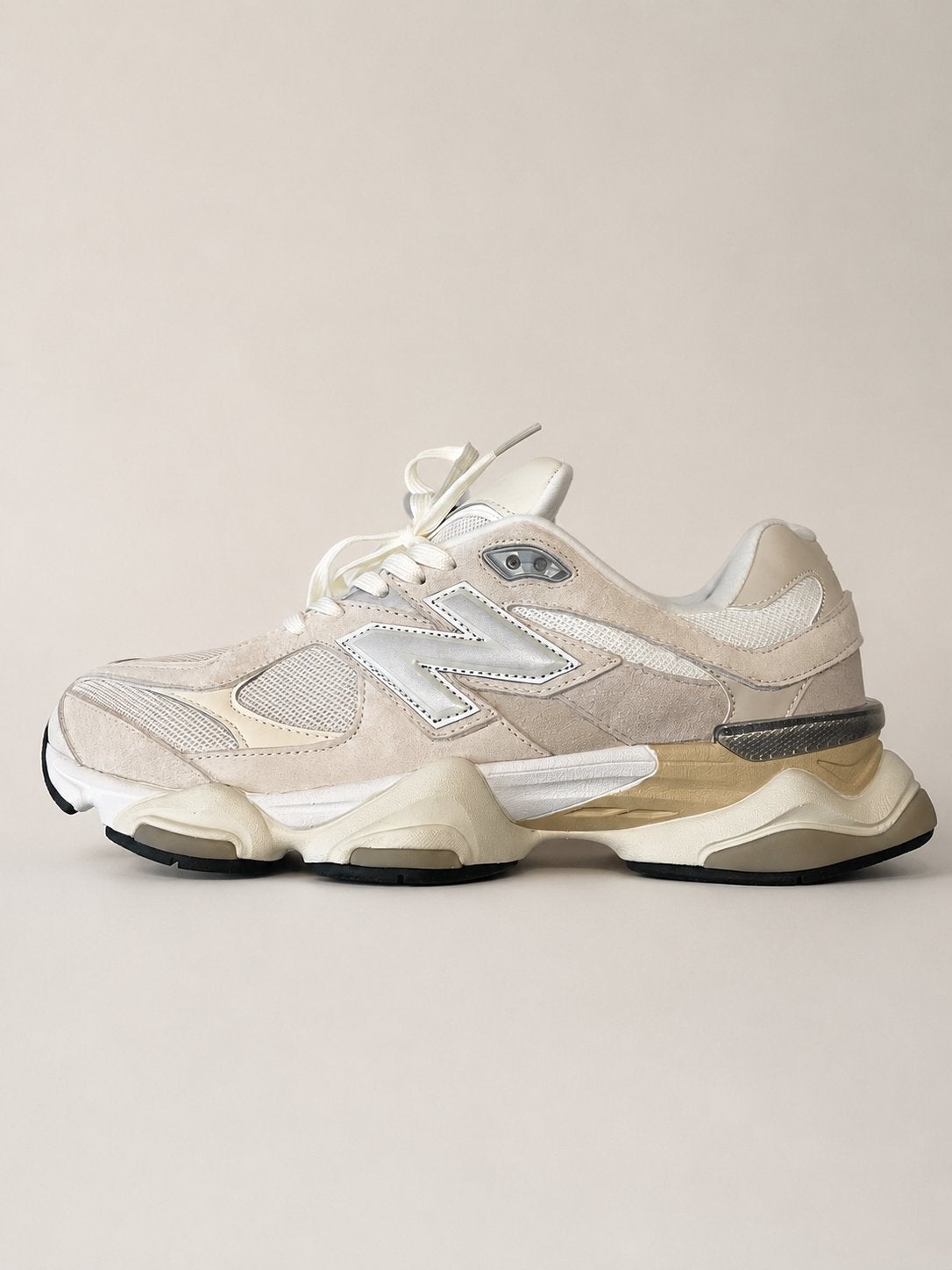 New balance 9060 maat 46 NIEUW, Kleding | Heren, Schoenen, Wit, Nieuw, Ophalen of Verzenden, Sneakers of Gympen
