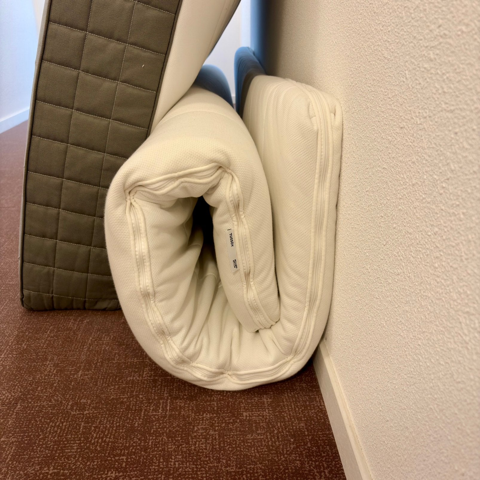 IKEA TUSSÖY Topper, Ophalen, Zo goed als nieuw, Tweepersoons, 140 cm