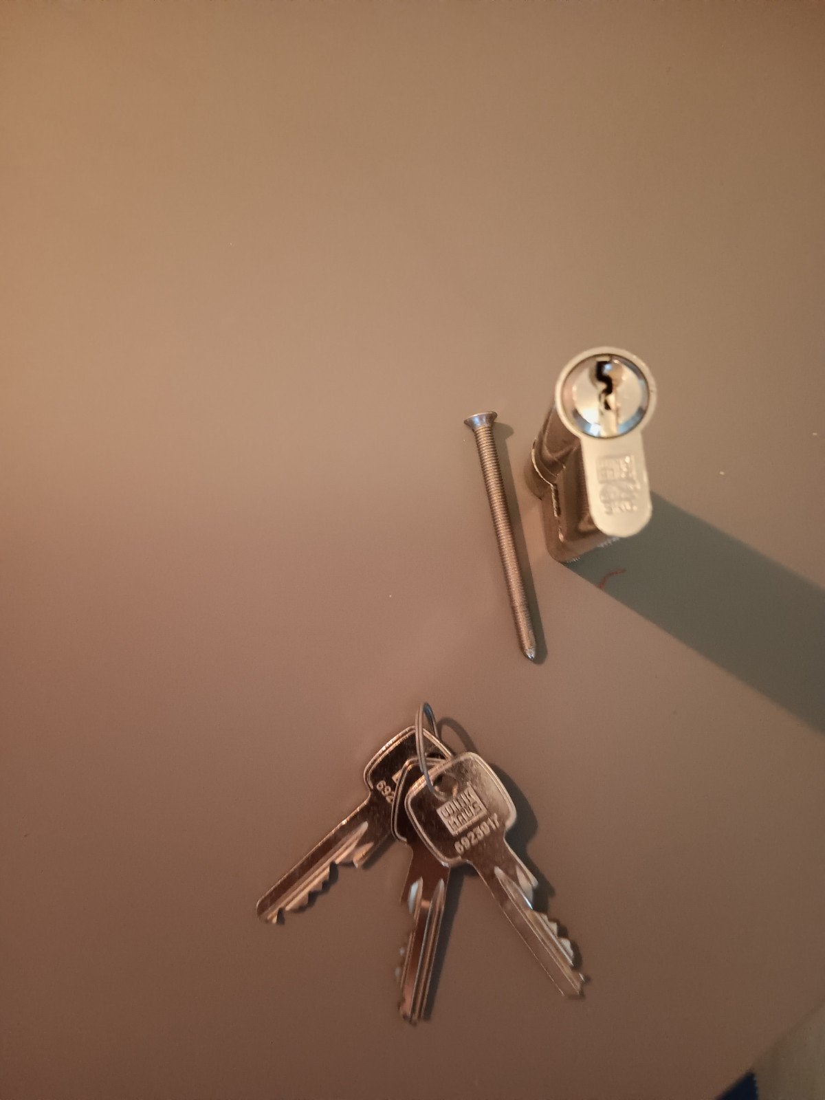 Cilinderslot met SKG** keurmerk en sleutels, Doe-het-zelf en Verbouw, Ophalen of Verzenden, Zo goed als nieuw, Rvs, Slot