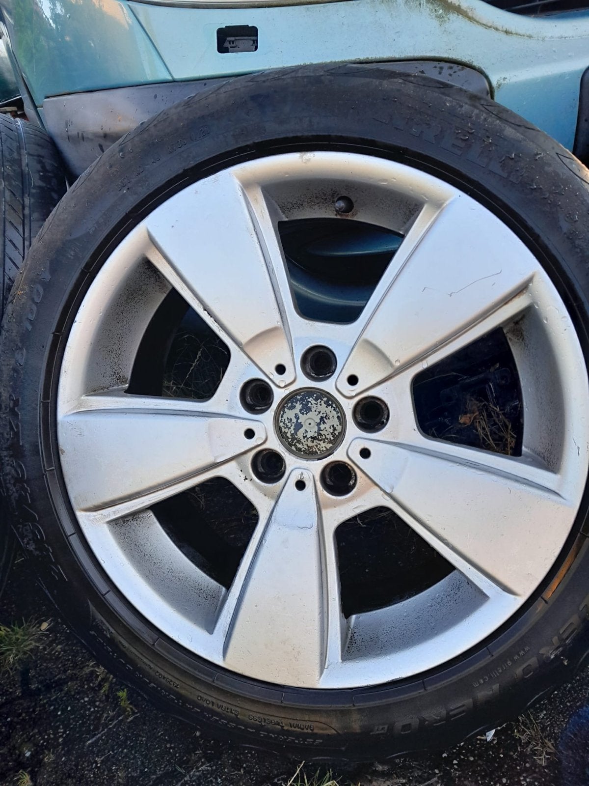 3x Gebruikte Banden en Velgen - 245/45R18 BMW X3 E83, Auto-onderdelen, Banden en Velgen, Ophalen, 18 inch, Banden en Velgen, Personenwagen