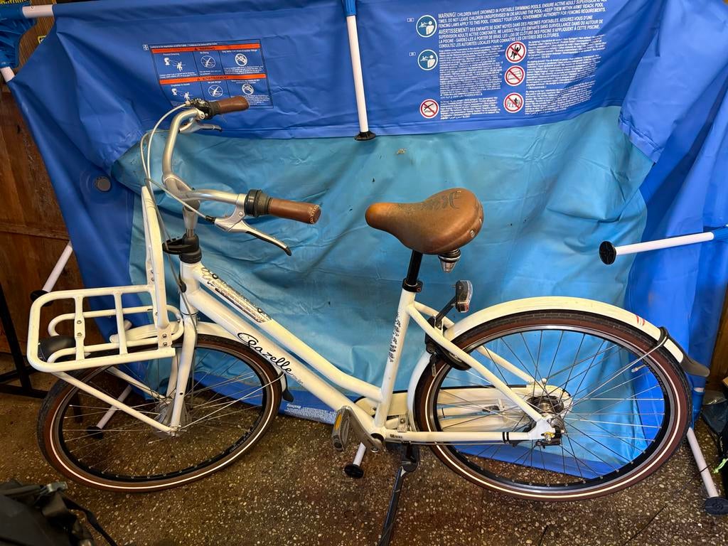 Gazelle Miss Grace Damesfiets - Wit met Voordrager, Fietsen en Brommers, Fietsen | Dames | Damesfietsen, Ophalen, Gebruikt, Velgrem